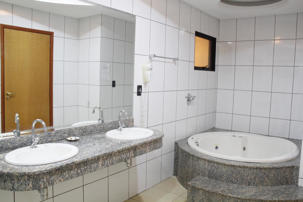 Buriti Hotel Jataí Zewnętrze zdjęcie